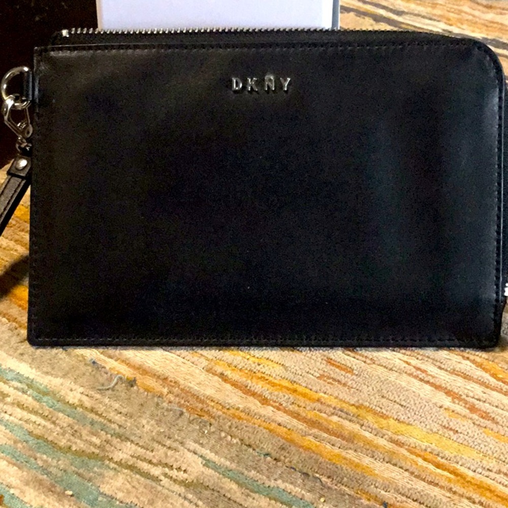 DKNY leather wristlet